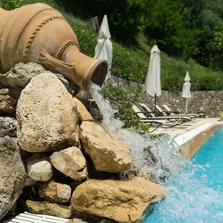 Aparthotel Venus *